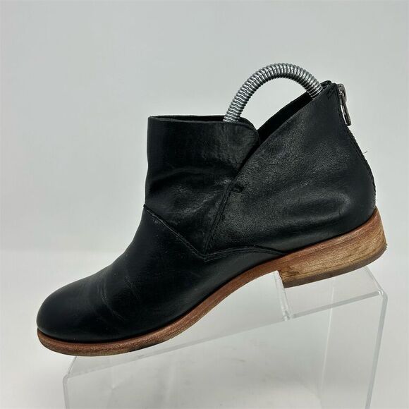 Kork-Ease Ryder Women's Black Leather Ankle Booties Size 6.5 Back Zipper - Picture 4 of 14